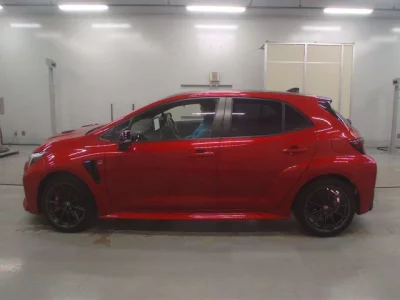 Toyota COROLLA  с аукциона в Японии