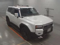 Toyota LAND CRUISER лот № 33035 оценка 6  с аукциона в Японии 4