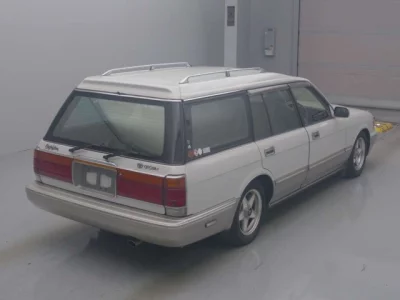 Toyota CROWN WAGON  с аукциона в Японии