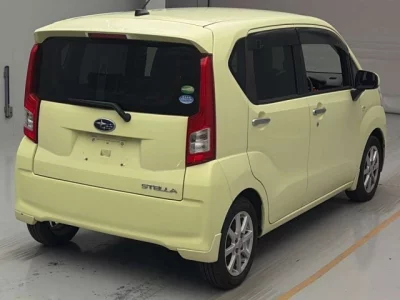 Subaru STELLA  с аукциона в Японии