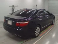 Lexus LS лот № 10069 оценка 4  с аукциона в Японии 1