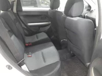 Toyota IST лот № 10074 оценка R  с аукциона в Японии 9