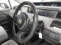 Honda STEP WAGON лот № 10075 оценка 3.5  с аукциона в Японии 6