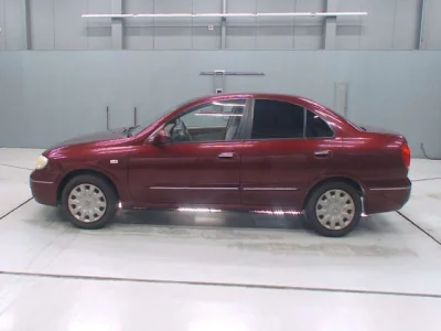 Nissan SYLPHY  с аукциона в Японии