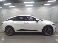 Toyota CROWN CROSSOVER лот № 36047 оценка 4.5  с аукциона в Японии 2