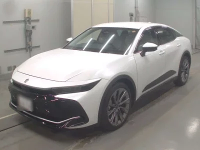 Toyota CROWN CROSSOVER  с аукциона в Японии