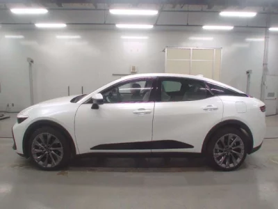 Toyota CROWN CROSSOVER  с аукциона в Японии