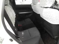 Toyota IST лот № 10096 оценка RA  с аукциона в Японии 9