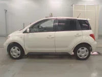 Toyota IST лот № 10096 оценка RA  с аукциона в Японии 3