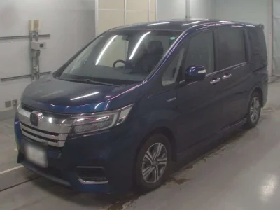 Honda STEP WAGON  с аукциона в Японии