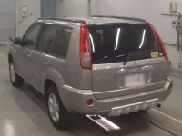 Nissan X-TRAIL лот № 10112 оценка 3  с аукциона в Японии 5
