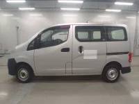 Nissan NV200 лот № 10120 оценка 3  с аукциона в Японии 3