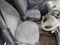 Toyota VITZ лот № 10121 оценка 2  с аукциона в Японии 7