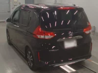 Honda FREED лот № 36068 оценка 4  с аукциона в Японии 5