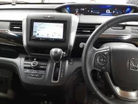 Honda FREED лот № 36068 оценка 4  с аукциона в Японии 8