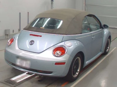 Volkswagen NEW BEETLE