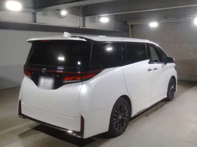 Toyota VELLFIRE  с аукциона в Японии
