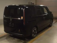 Honda STEP WAGON лот № 2085 оценка 4  с аукциона в Японии 1