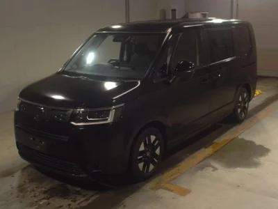 Honda STEP WAGON  с аукциона в Японии