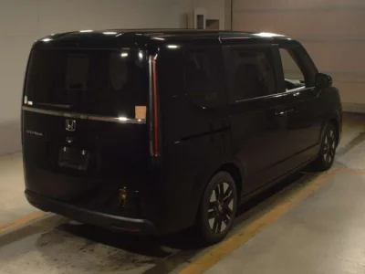 Honda STEP WAGON  с аукциона в Японии