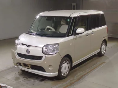 Daihatsu MOVE CANBUS  с аукциона в Японии
