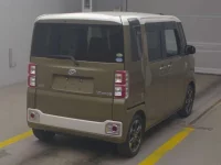 Daihatsu WAKE лот № 3030 оценка 4  с аукциона в Японии 1