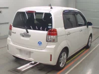 Toyota SPADE лот № 36088 оценка 4.5  с аукциона в Японии 1