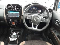 Nissan NOTE лот № 30001 оценка 3  с аукциона в Японии 8