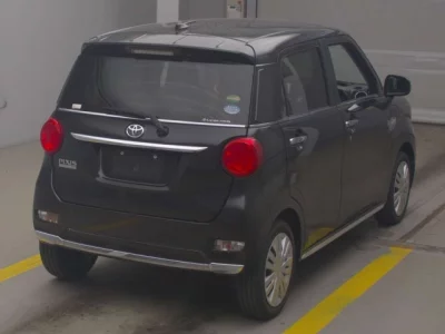 Toyota PIXIS JOY