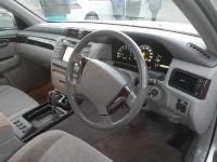 Toyota CROWN лот № 10177 оценка 4  с аукциона в Японии 6