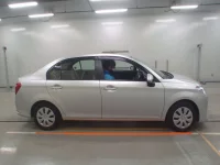 Toyota COROLLA AXIO лот № 36095 оценка 3.5  с аукциона в Японии 2