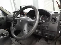 Nissan CARAVAN VAN лот № 10183 оценка R  с аукциона в Японии 6