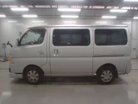 Nissan CARAVAN VAN лот № 10183 оценка R  с аукциона в Японии 3