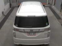 Nissan ELGRAND лот № 1096 оценка 3.5  с аукциона в Японии 6
