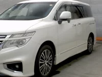 Nissan ELGRAND лот № 1096 оценка 3.5  с аукциона в Японии 3