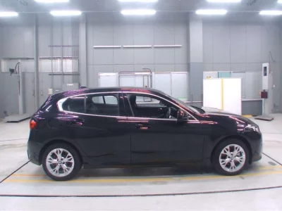 BMW 1-Series  с аукциона в Японии