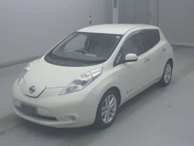 Nissan LEAF  с аукциона в Японии