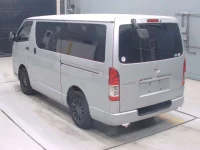 Toyota REGIUS ACE VAN лот № 30016 оценка 3.5  с аукциона в Японии 5