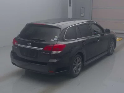 Subaru LEGACY  с аукциона в Японии