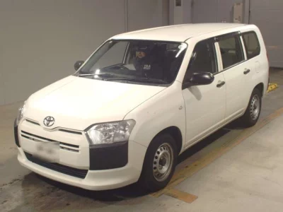 Toyota PROBOX  с аукциона в Японии