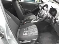 Mazda DEMIO лот № 30021 оценка 4  с аукциона в Японии 7