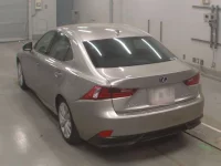 Lexus IS лот № 33129 оценка 4.5  с аукциона в Японии 5
