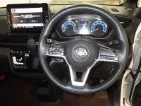 Nissan ROOX лот № 3001 оценка 3.5  с аукциона в Японии 4