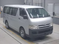 Toyota HIACE VAN лот № 30026 оценка R  с аукциона в Японии 4