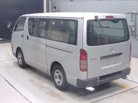Toyota HIACE VAN лот № 30026 оценка R  с аукциона в Японии 5