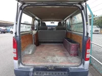 Toyota HIACE VAN лот № 30026 оценка R  с аукциона в Японии 9