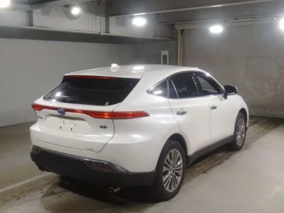Toyota HARRIER  с аукциона в Японии