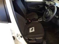 Toyota YARIS лот № 30046 оценка 4.5  с аукциона в Японии 7