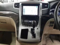 Toyota VELLFIRE лот № 10241 оценка R  с аукциона в Японии 8