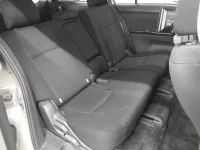 Toyota ISIS лот № 10243 оценка 3.5  с аукциона в Японии 9